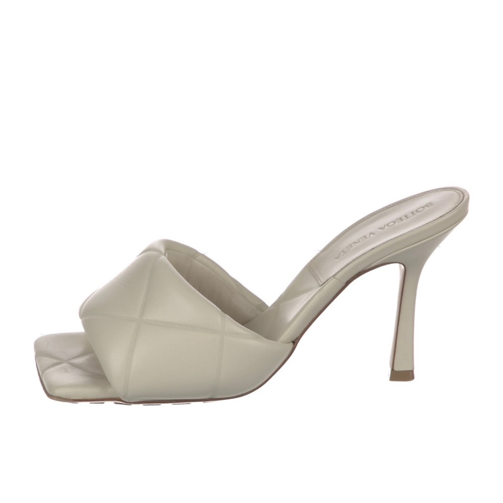 So beautiful shoes 100% autentic - Picture 3 of 4